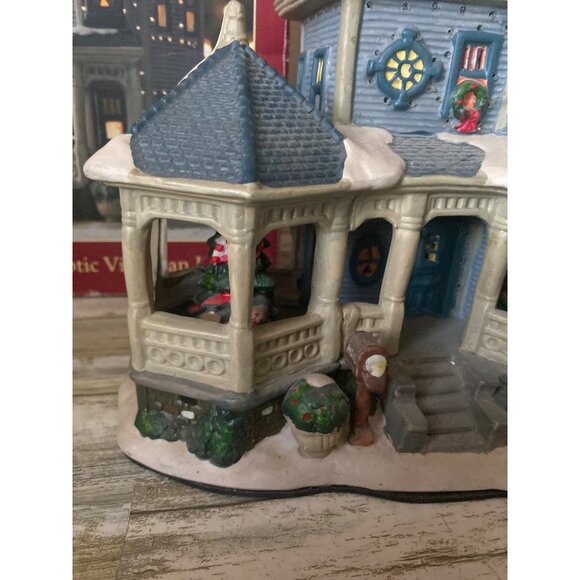 Mervyn's Village Square 2006 Victorian House Fiber Optic Lighted Building 2-Stor - Picture 16 of 17